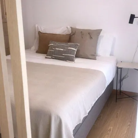 Apartment Chic & Cozy - Anibal Cunha